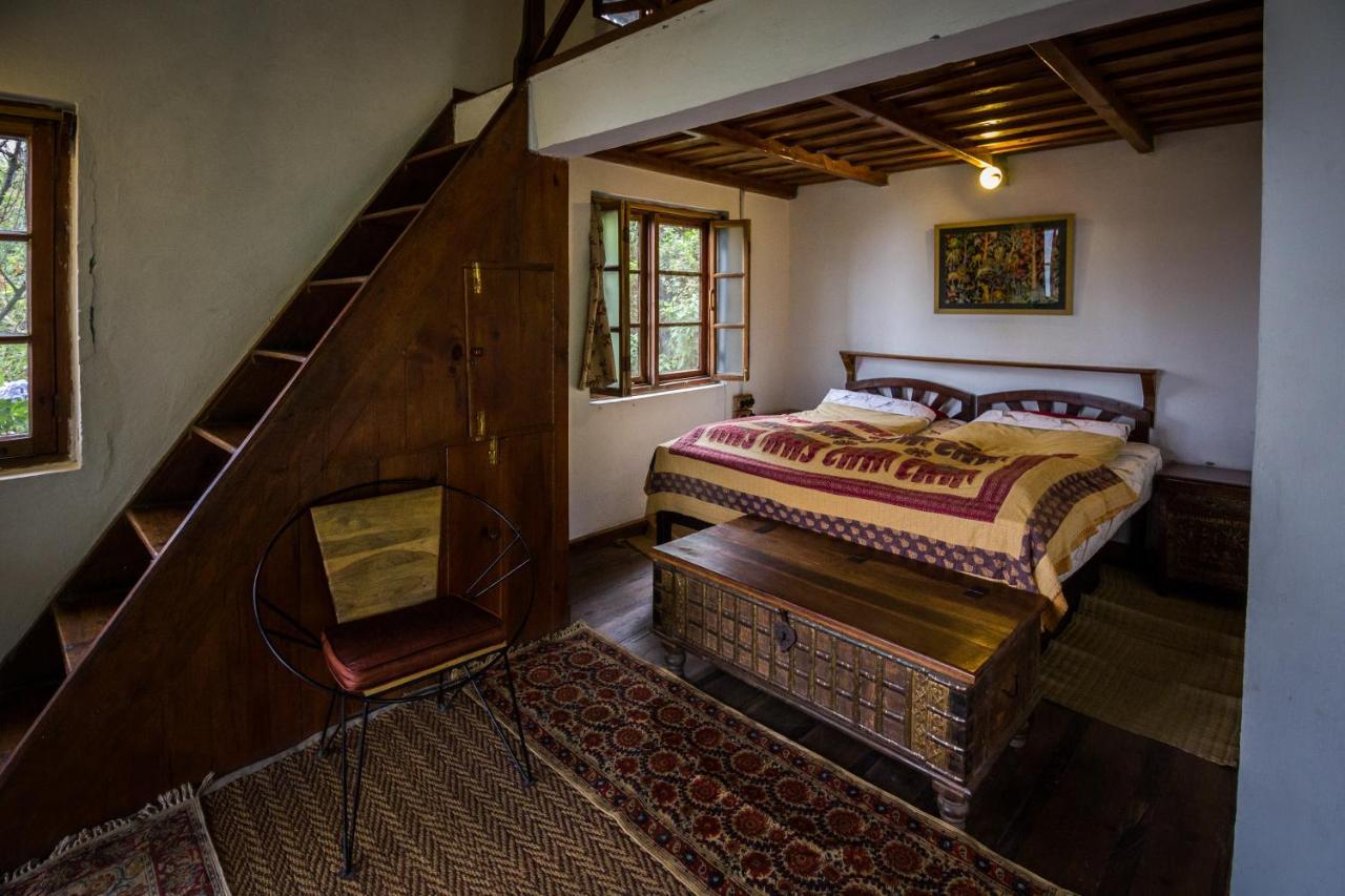 Jungle Lore Birding Lodge Nainital Exteriör bild